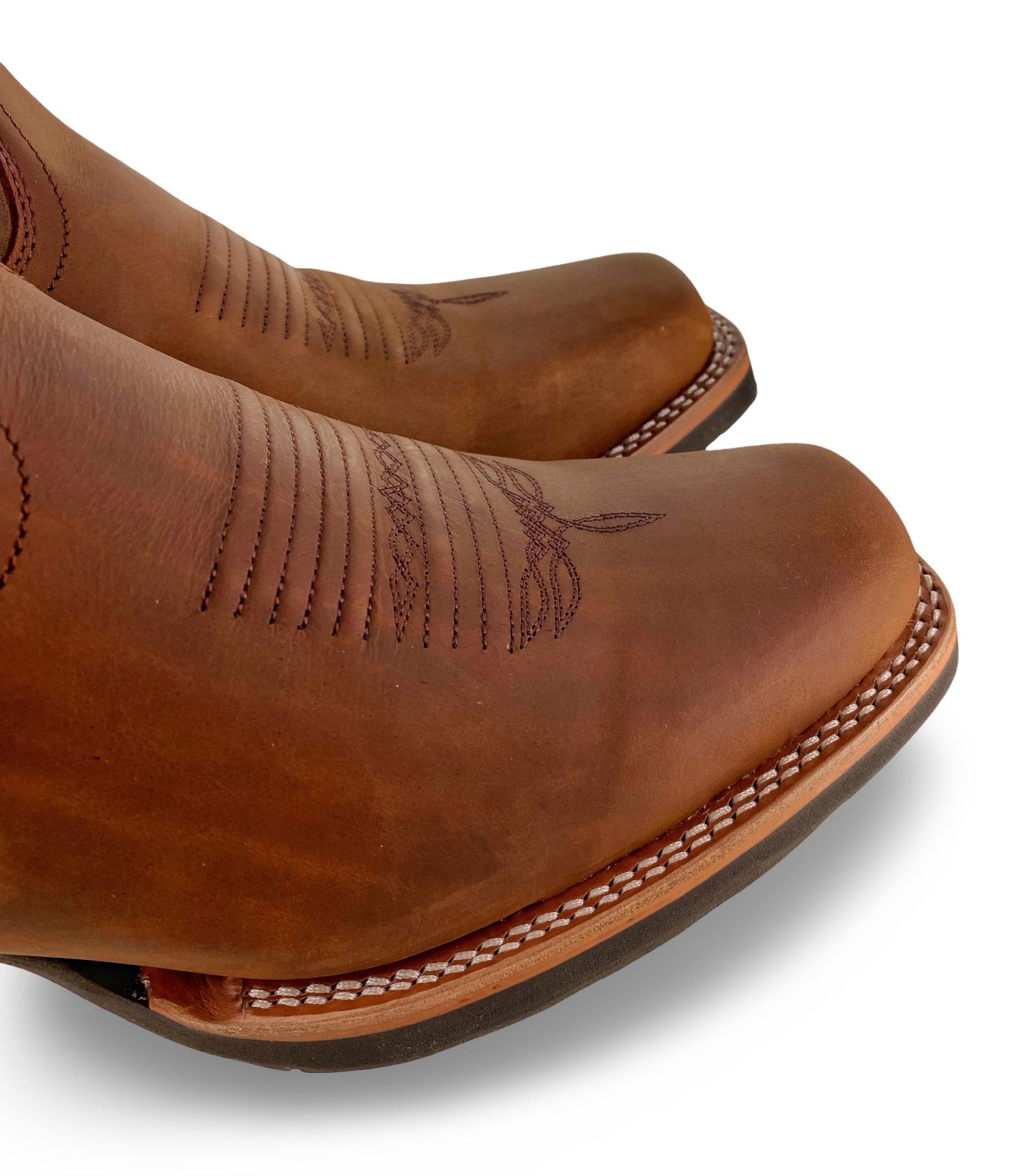 Nokota Horse Mens Morgan 10 Crazy H Miel