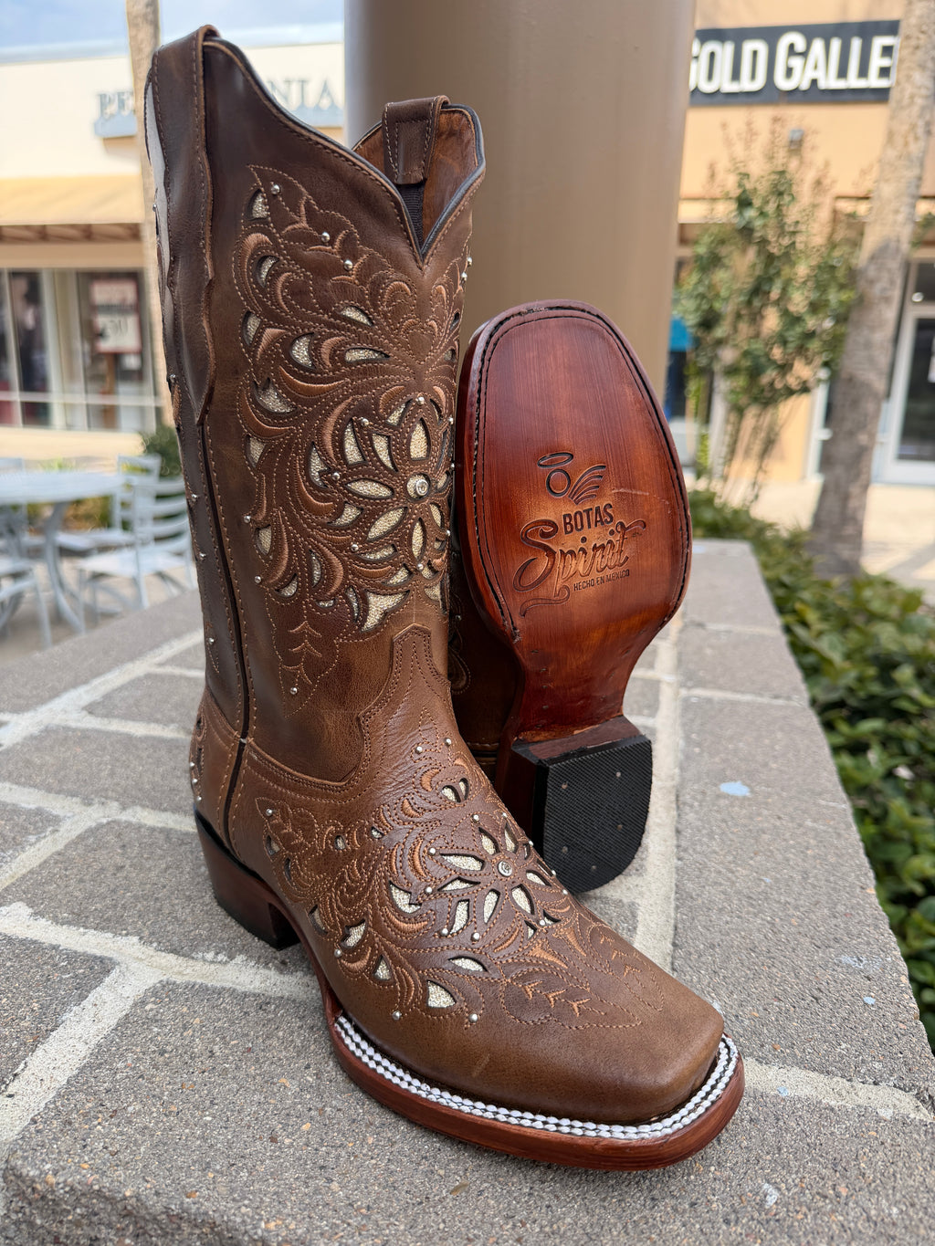 5 Ranch Women's Cappuccino Spirit Harman Leather Boots