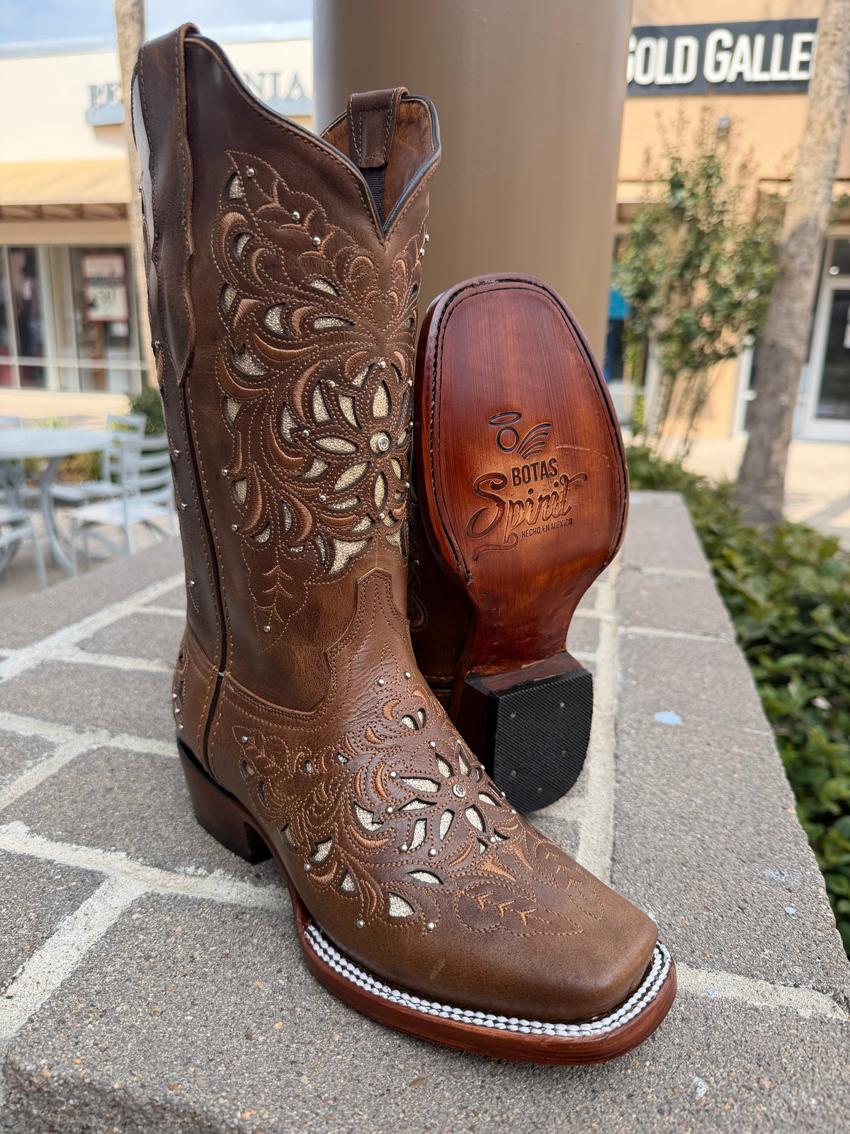 5 Ranch Women's Cappuccino Spirit Harman Leather Boots