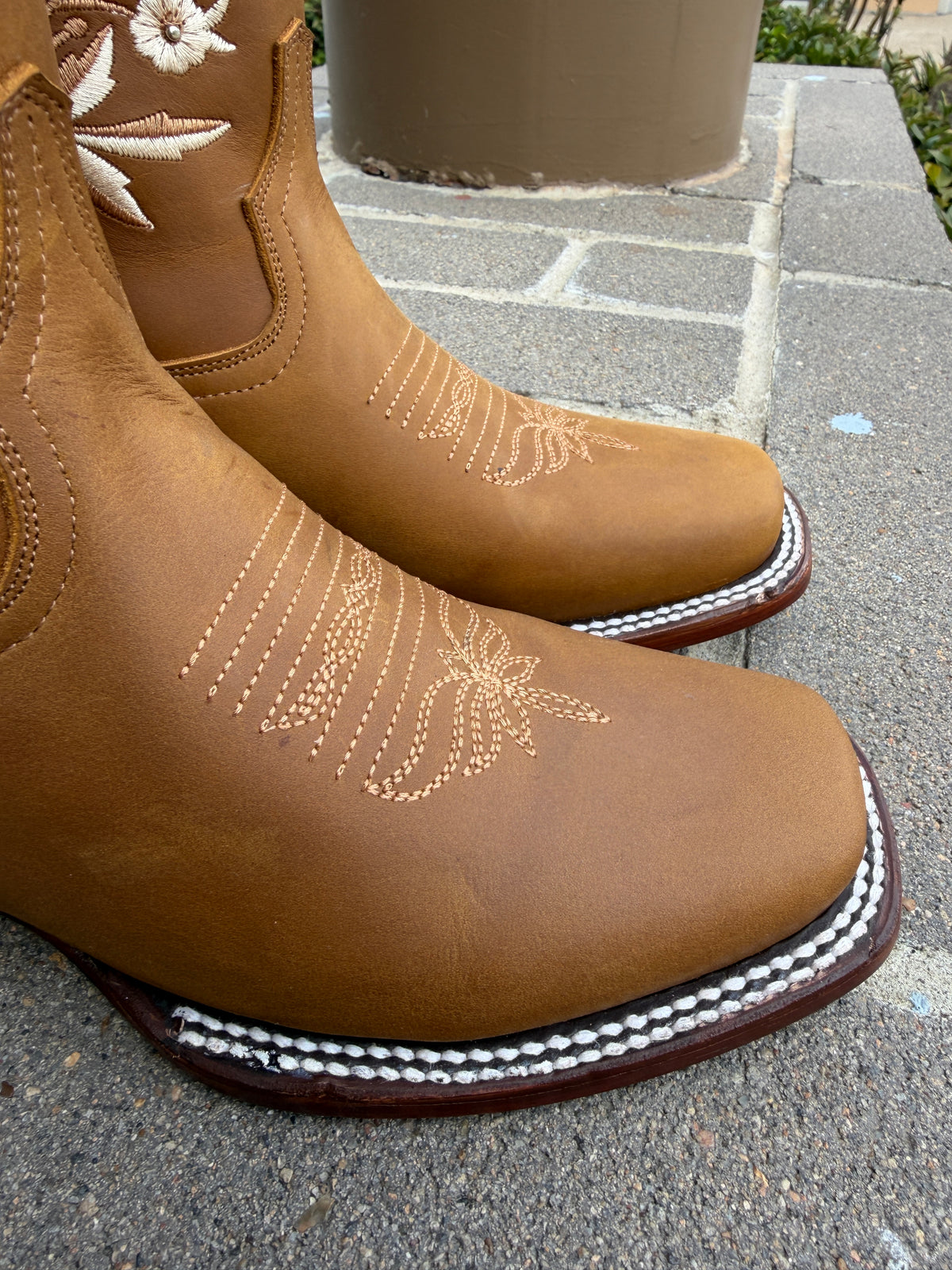 5 Ranch Women's Crazy Honey Leather Boots