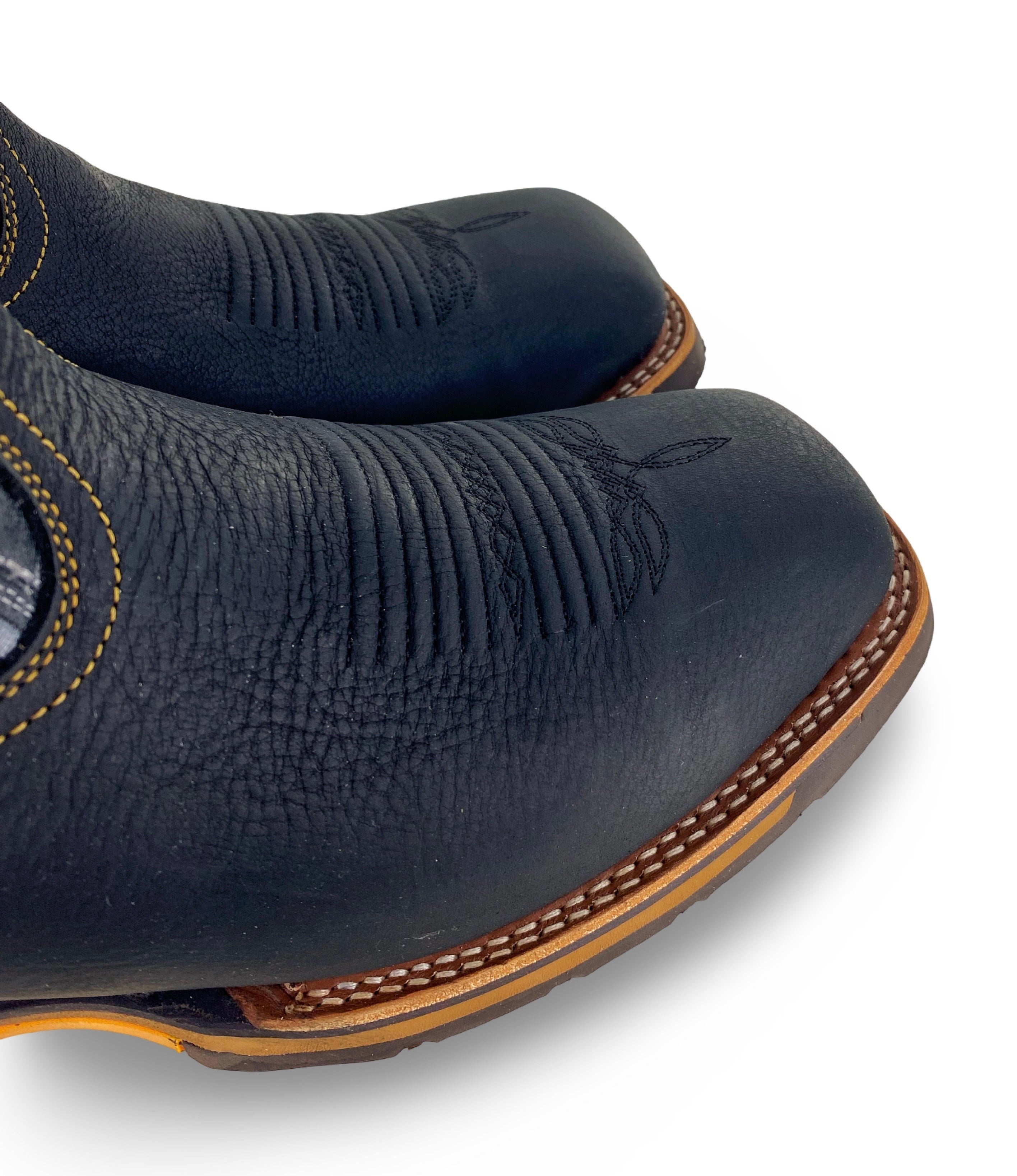 Nokota Horse Mens Sthil 25 Bisonte Tinker Negro