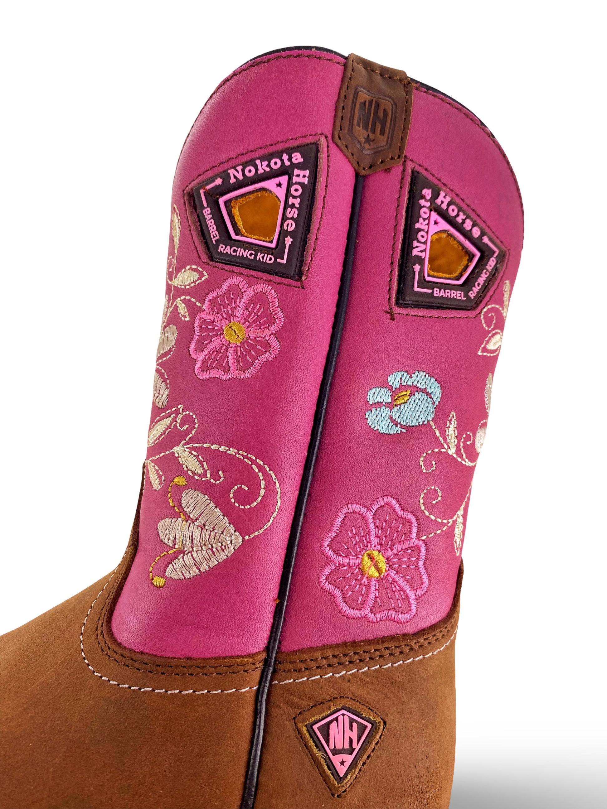 Nokota Horse Kids Grey 15 Crazy H Miel Rubi Rosa GRE1522