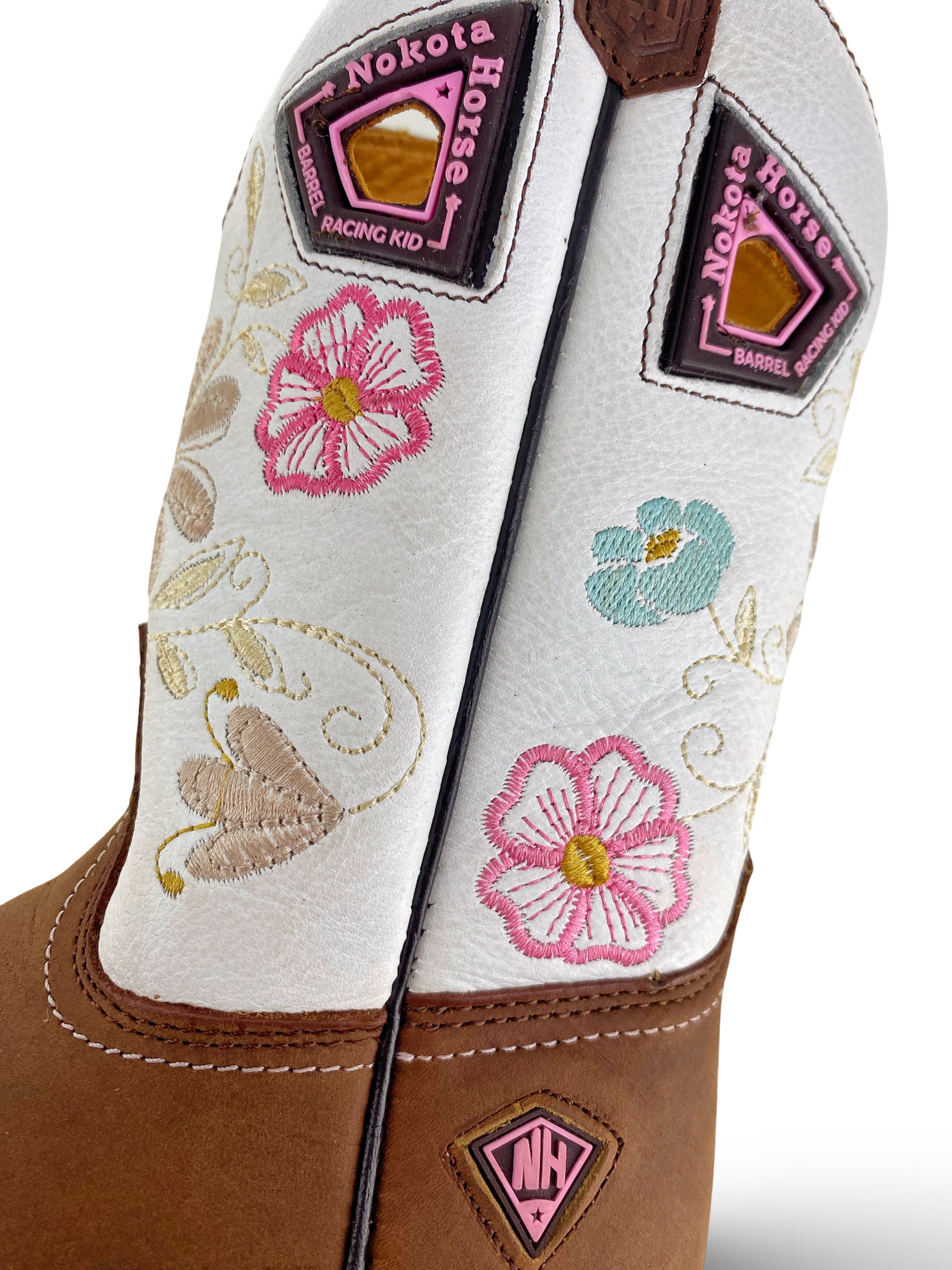 Nokota Horse Big Kids Grey 15 Crazy H Miel Palomino Blanco