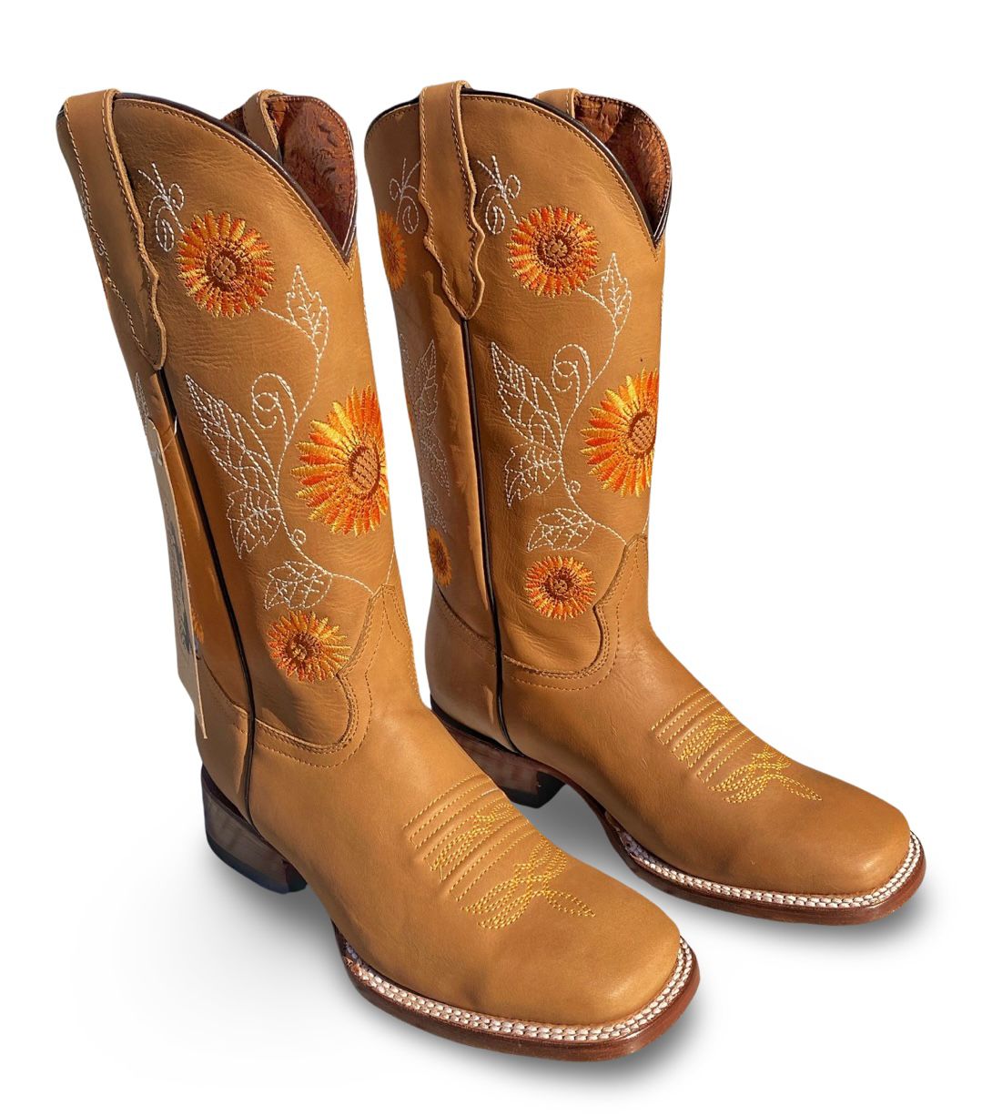 Los Compadres | Women's 288 Crazy Tan Girasoles Bulldog Boot