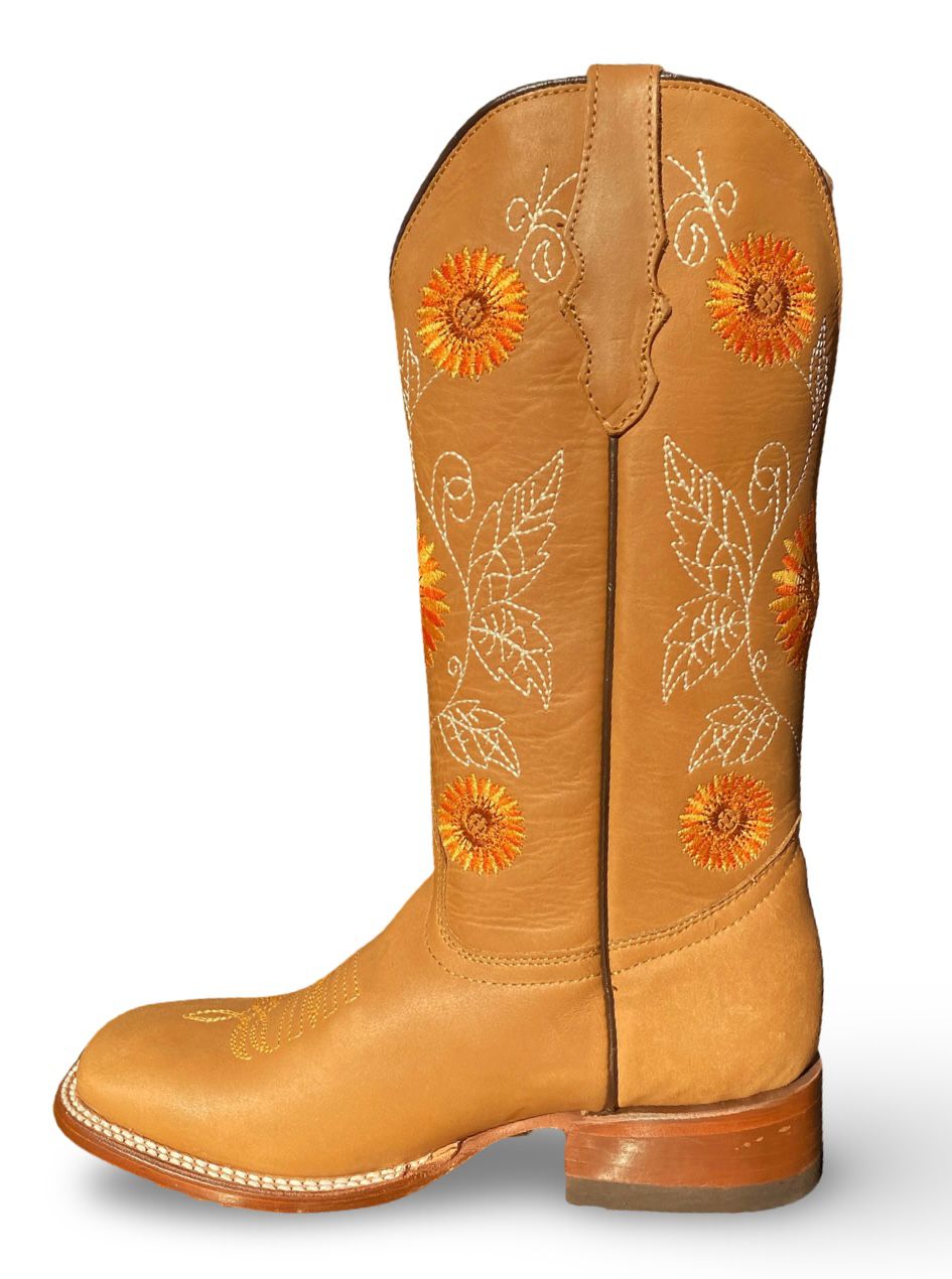 Los Compadres | Women's 288 Crazy Tan Girasoles Bulldog Boot