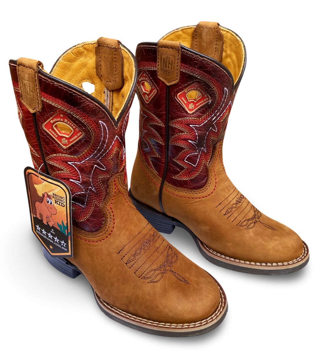 Nokota Horse Kids Morgan 20 Nokota Honey Marfil Miel M012011