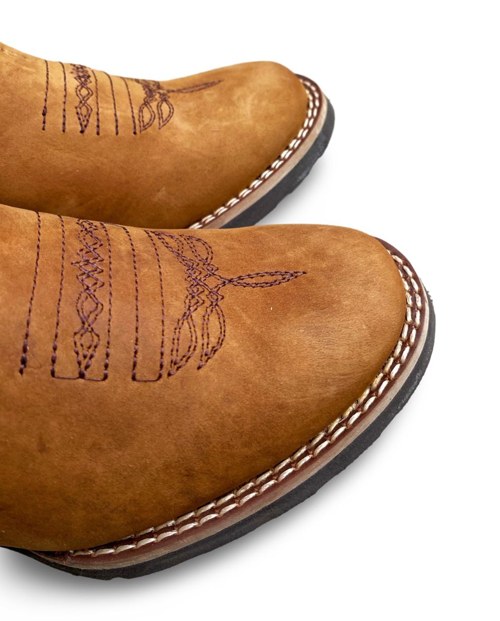 Nokota Horse Kids Morgan 20 Nokota Honey Marfil Miel M012011