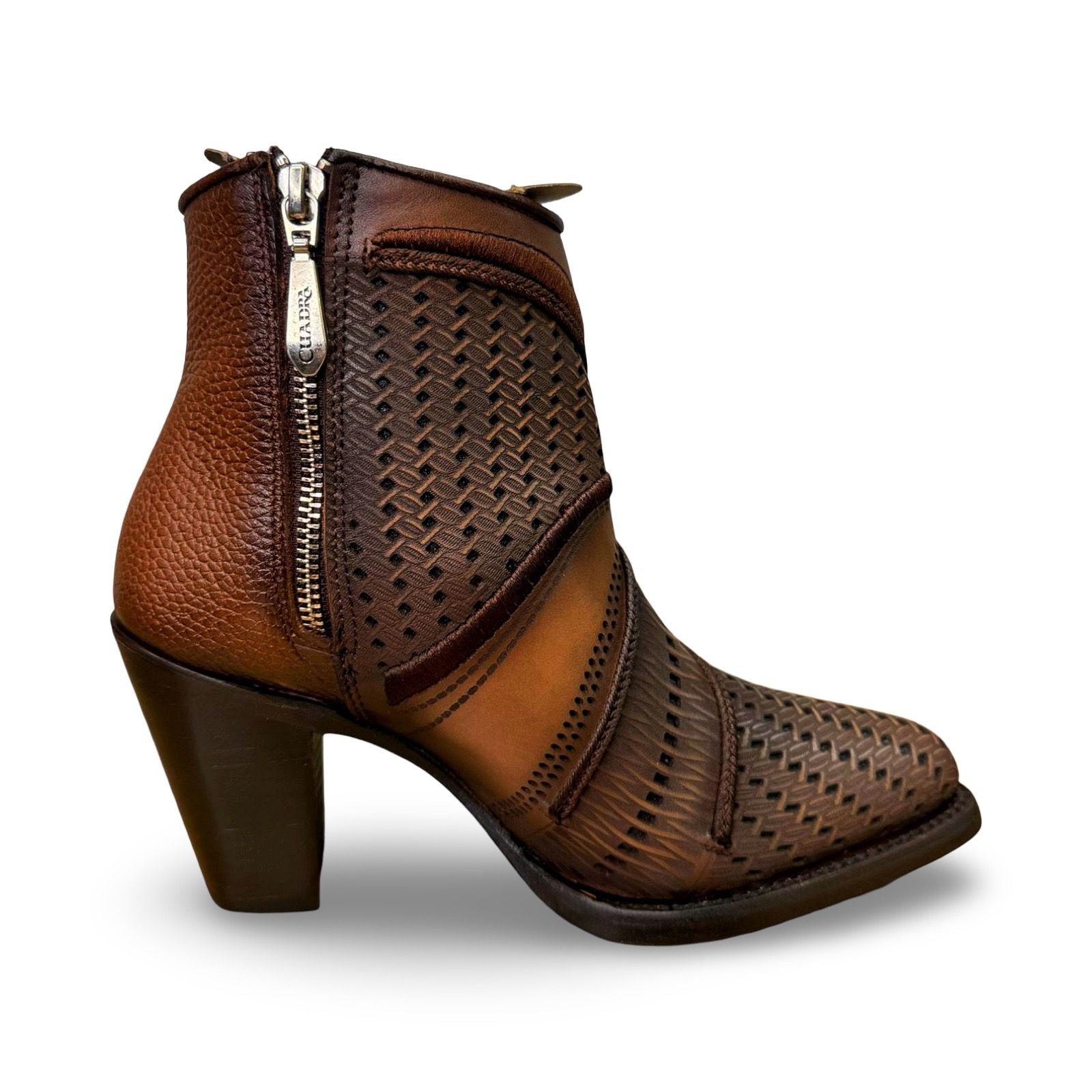 Cuadra | Wmns Botin de Res Crust Taupe Brown Laser Embroidered Stud Zipper 3F0TRS