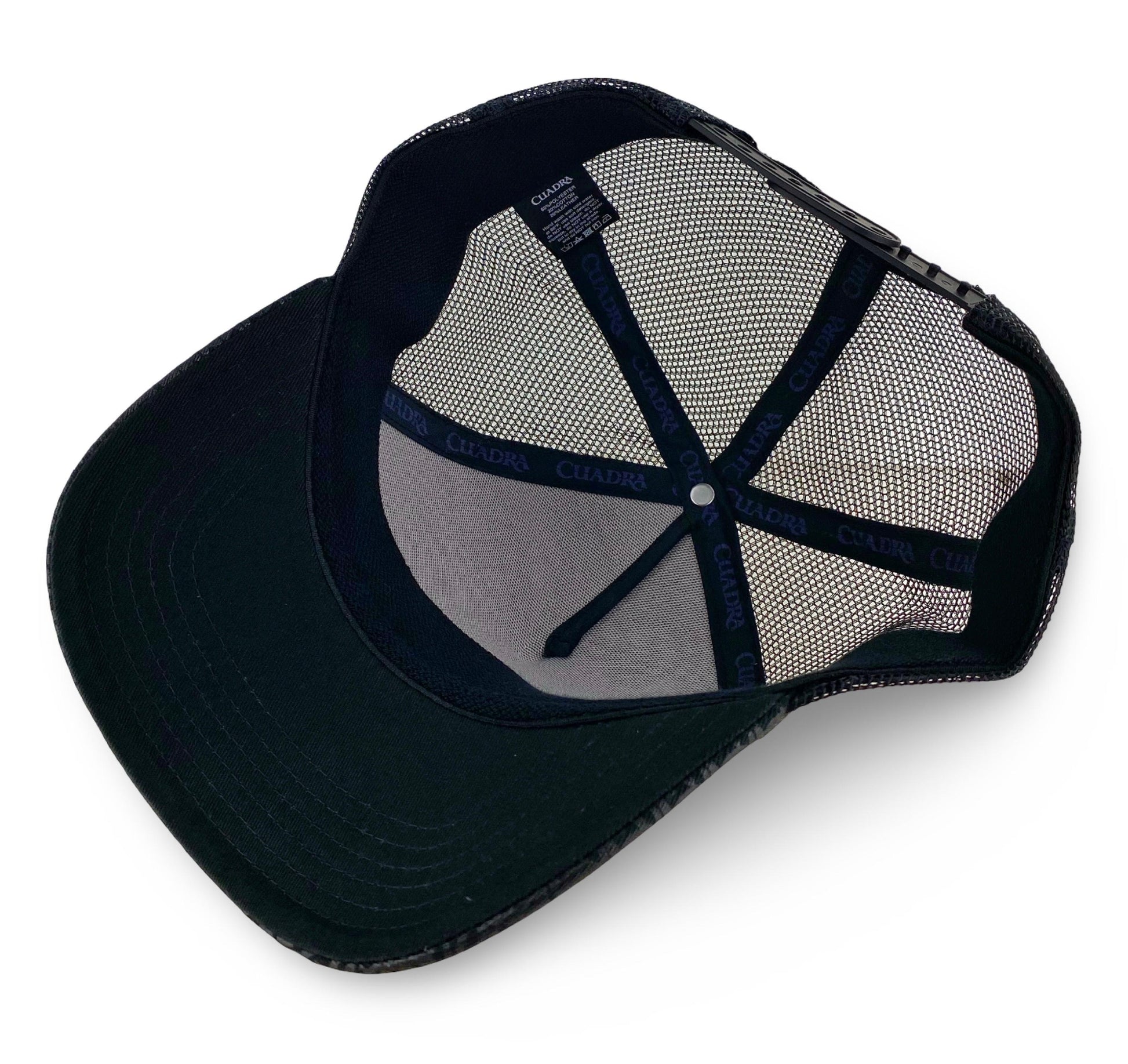 CUADRA | BROWN CAP DEER